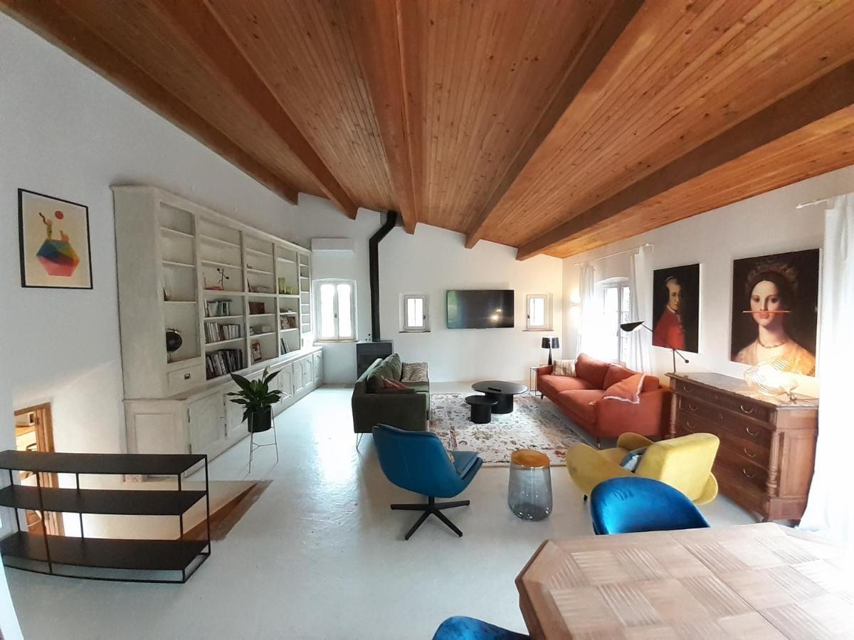 Un Je Ne Sais Quoi De Paradis Les Vans Bagian luar foto